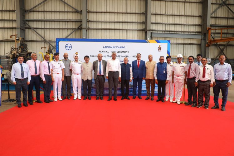 कट्टुपल्ली स्थित मेसर्स एलएंडटी शिपयार्ड में तीसरे कैडेट प्रशिक्षण जहाज का ‘स्टील कटिंग’ समारोह